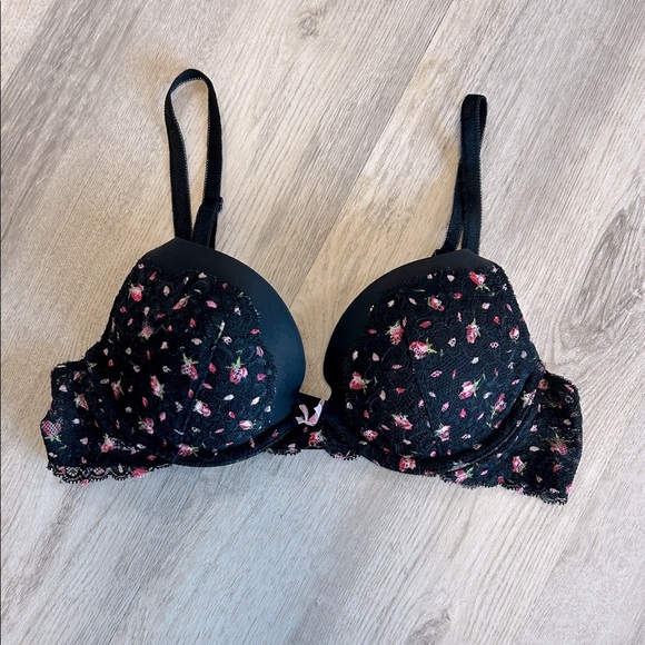 Victoria’s Secret Dream Angels Black Lace Dainty Floral Print Push-Up Bra / 34B - Picture 1 of 7